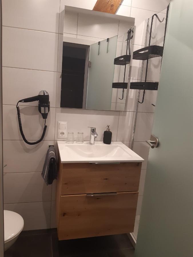Appartement Weingut Engelhardt à Rottingen Extérieur photo