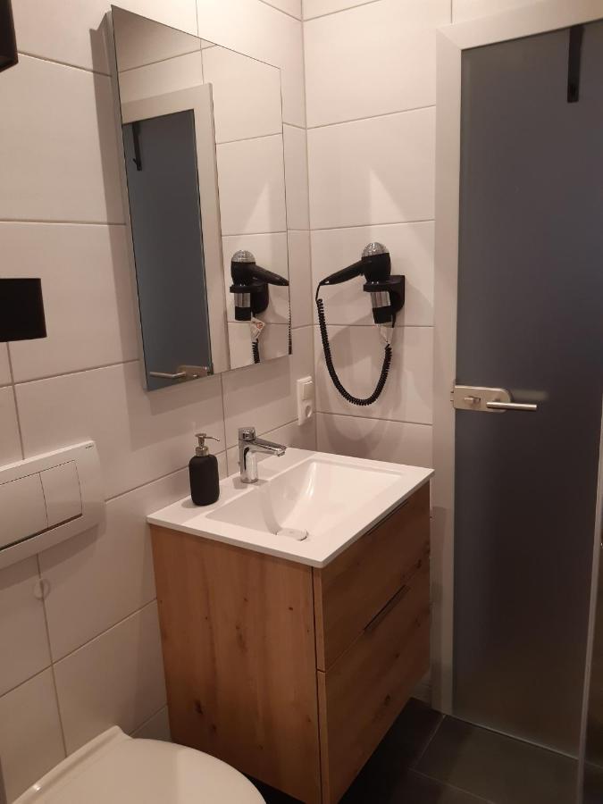 Appartement Weingut Engelhardt à Rottingen Extérieur photo